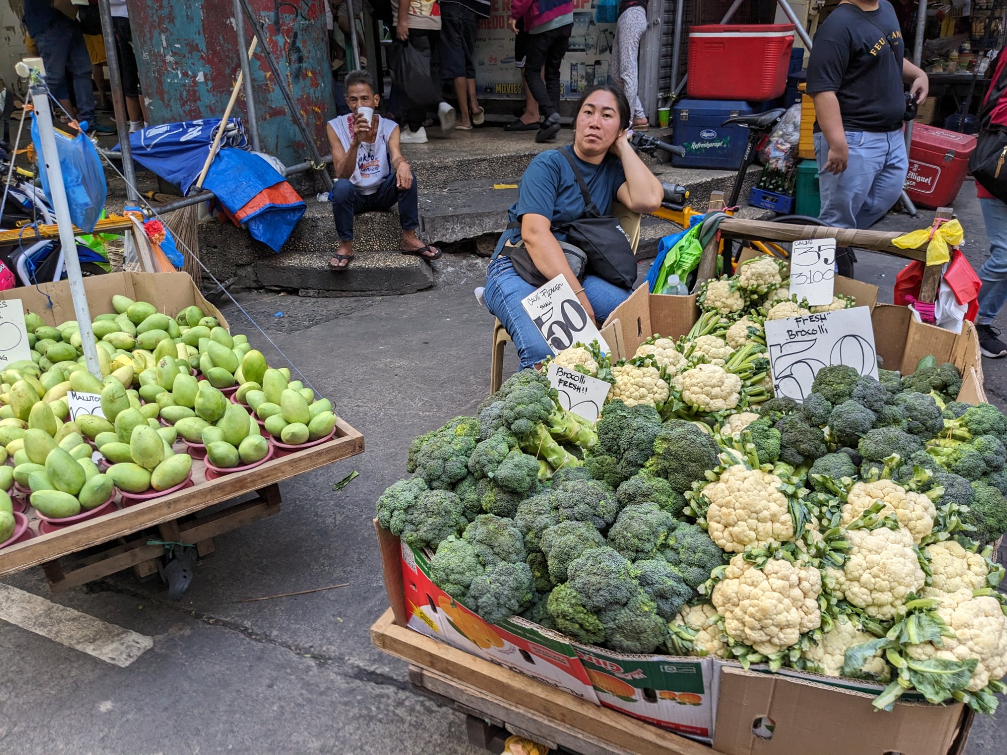 Solve Manila Filipíny jigsaw puzzle online with 204 pieces