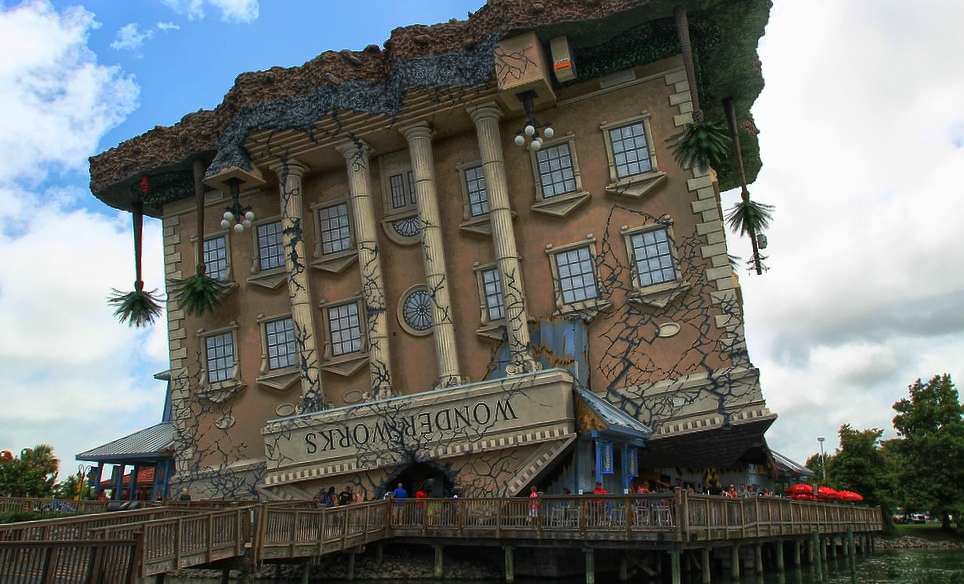 Solve Upside down building WonderWorks Pigeon Tennessee jigsaw