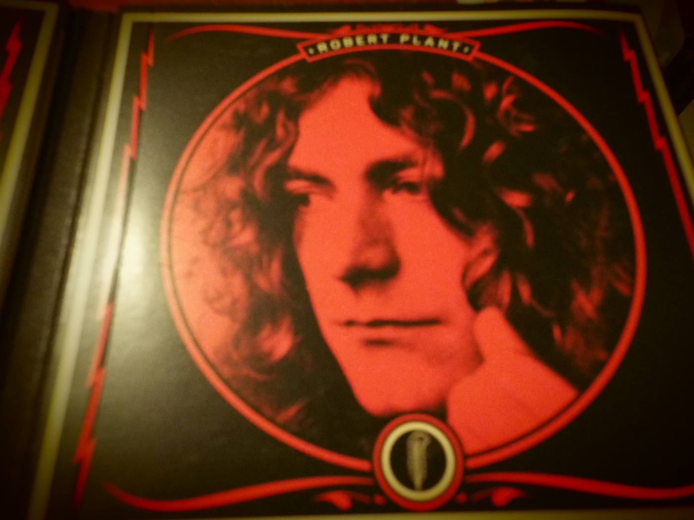 Solve robert plantLed Zeppelin jigsaw puzzle online with 154 pieces