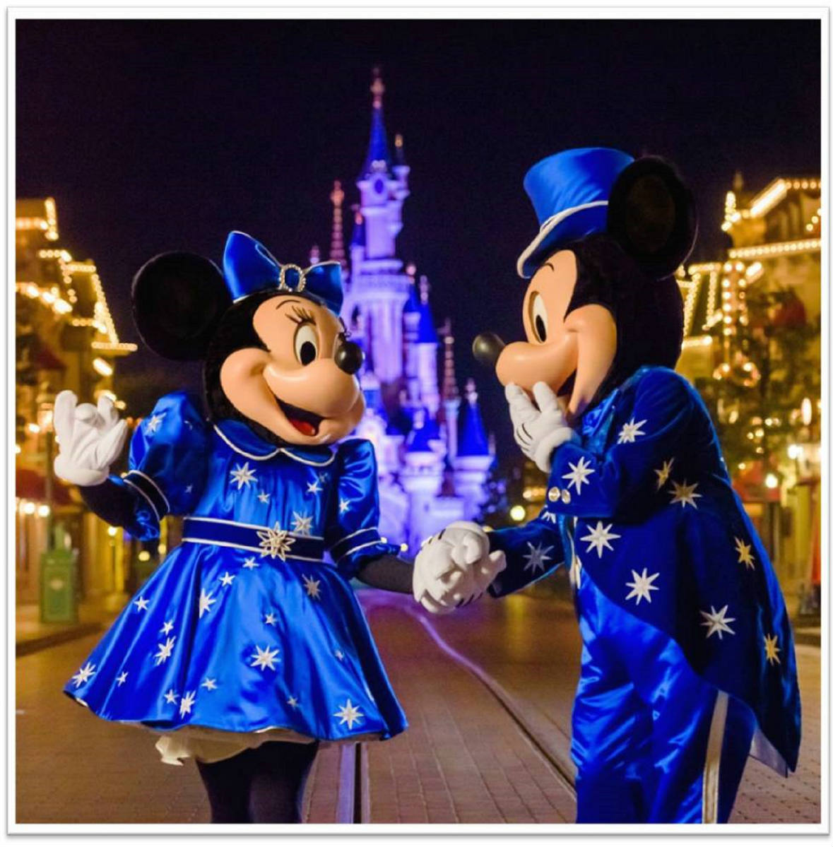 Solve Disneyland Paris jigsaw puzzle online with 400 pieces