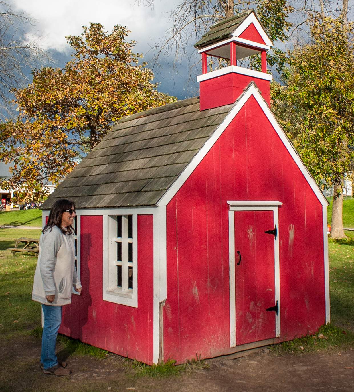 Solve Play House jigsaw puzzle online with 110 pieces