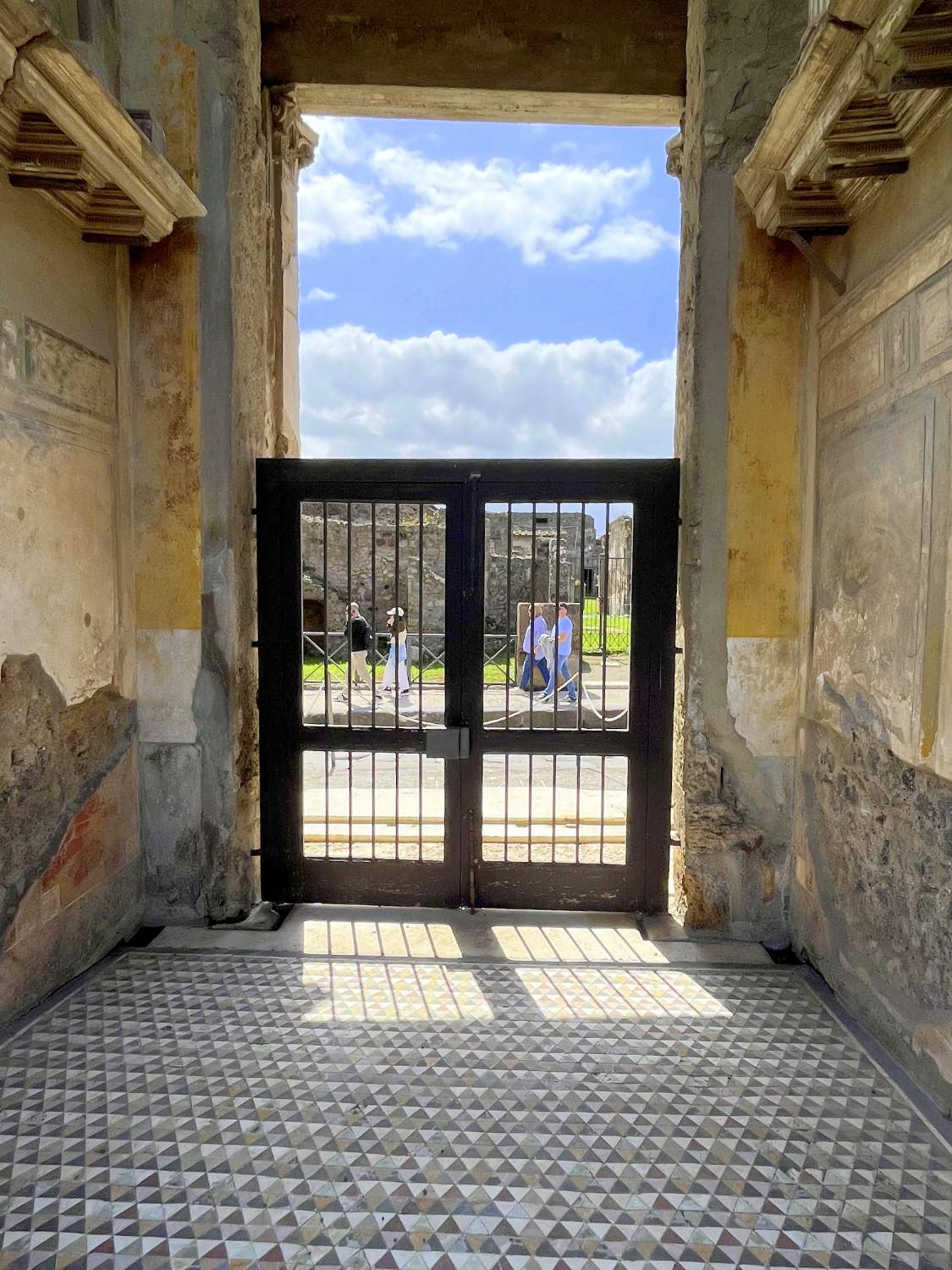 Solve Portal jigsaw puzzle online with 154 pieces