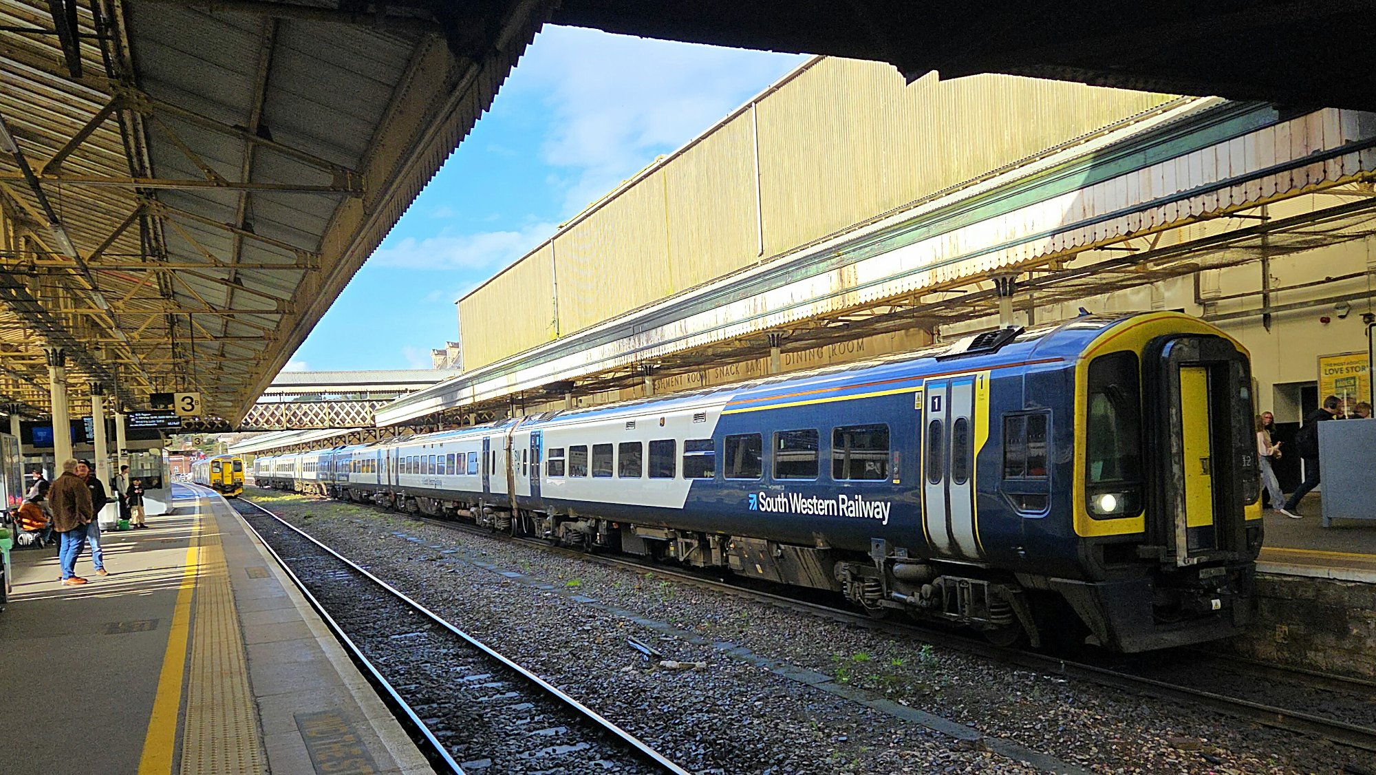 Swr Exeter Solve SWR 159 at Exeter jigsaw puzzle online with 594 pieces