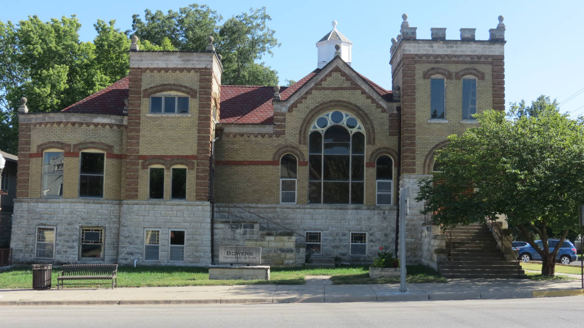Solve Bowers Community Center In Council Grove, Kansas jigsaw puzzle ...