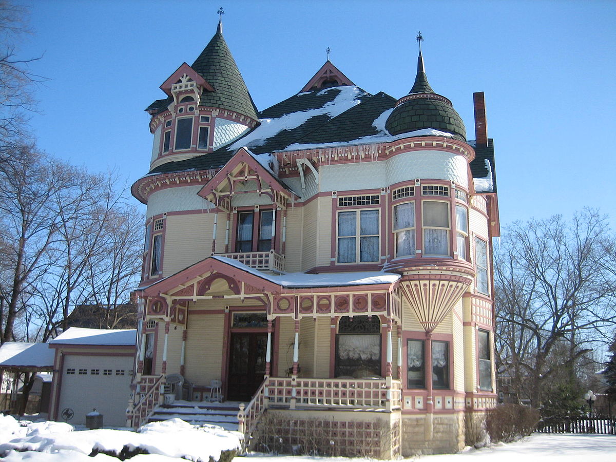 Solve Sycamore_IL_David_Syme_House jigsaw puzzle online with 88 pieces