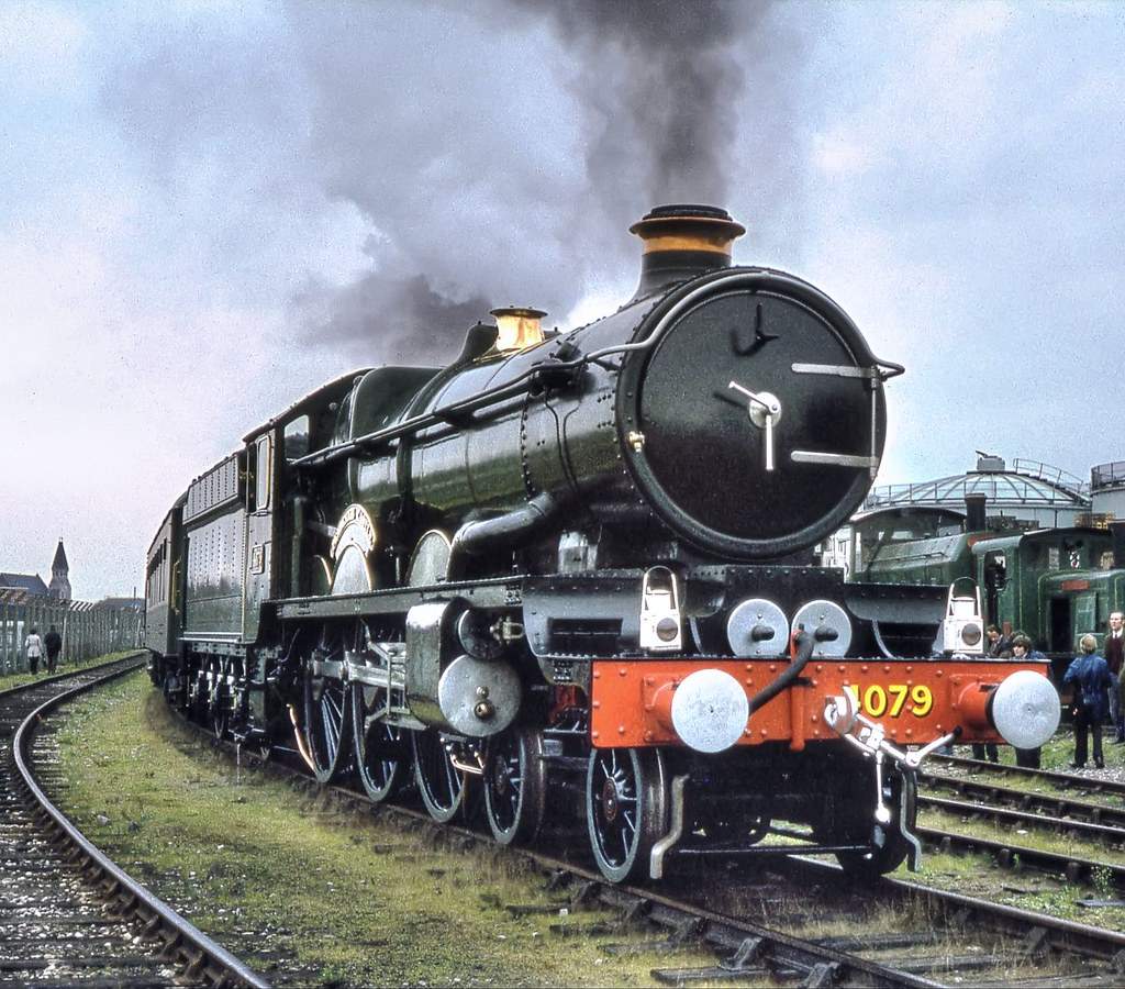 Solve GWR 4073 Class 4-6-0 4079 Pendennis Castle. jigsaw puzzle online ...