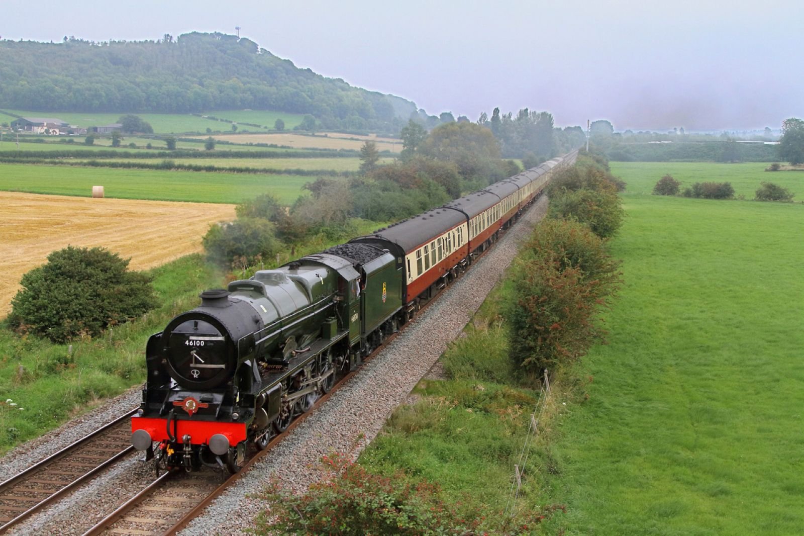 Jigsaw Puzzle | 117 pieces | LMS Royal Scot Class 4-6-0 46100 Royal ...
