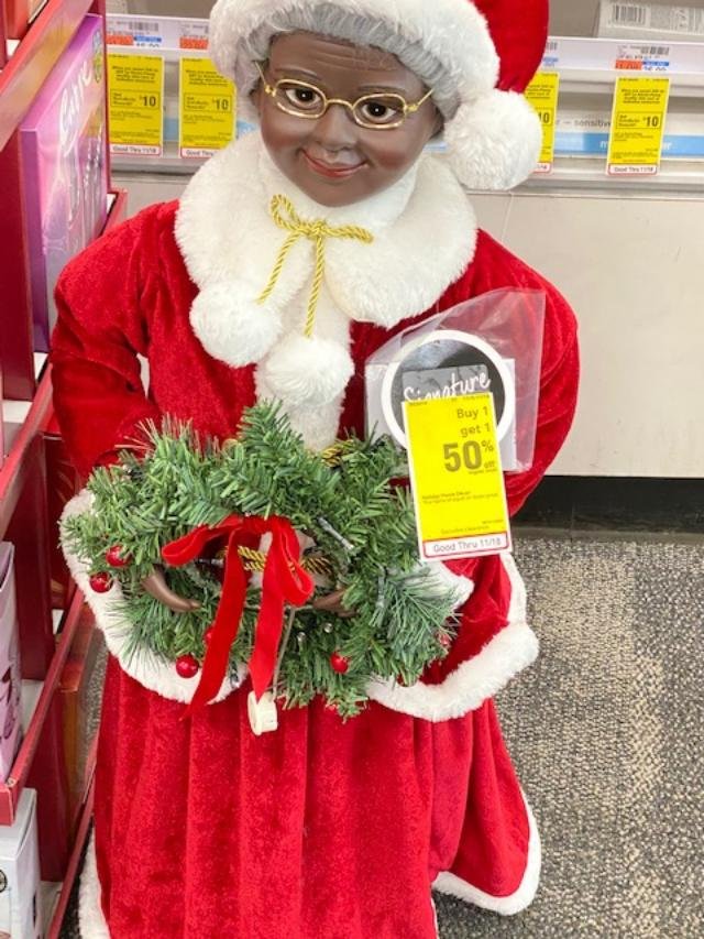 Solve In a CVS (a) jigsaw puzzle online with 20 pieces