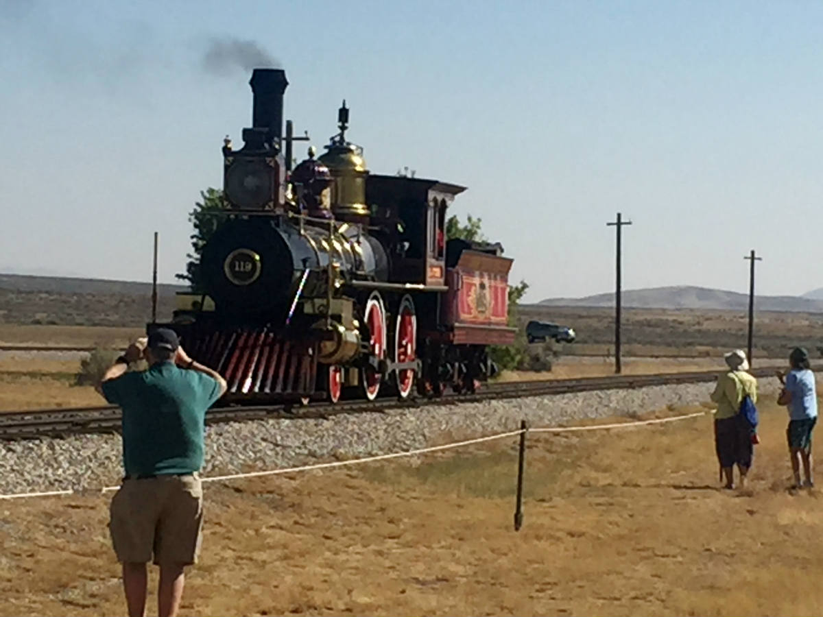 Solve A Replica Of Union Pacific Engine #119 That Was Present At The ...