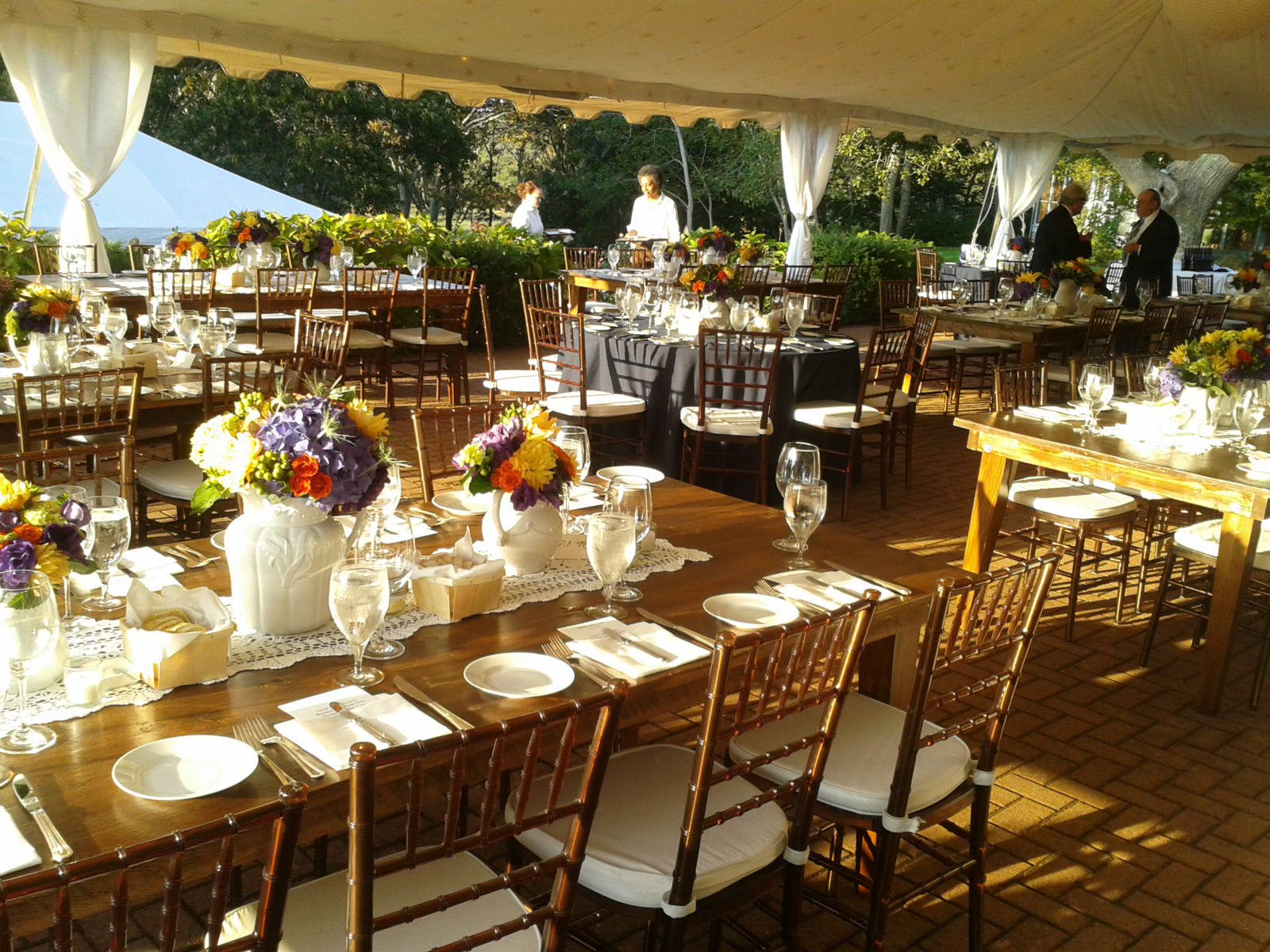 Solve Reception jigsaw puzzle online with 540 pieces