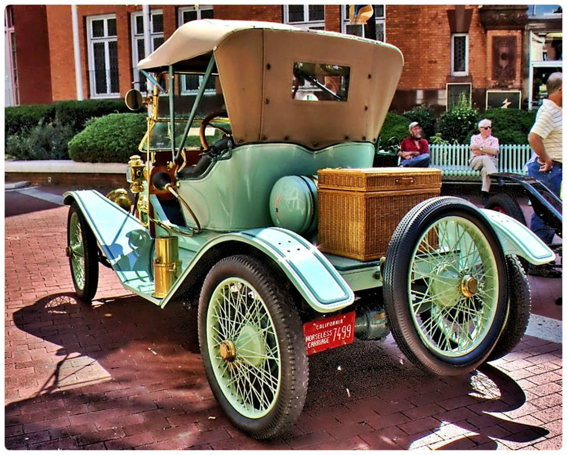 Solve 1911 Pale Green Model T Ford (smaller size) jigsaw puzzle online