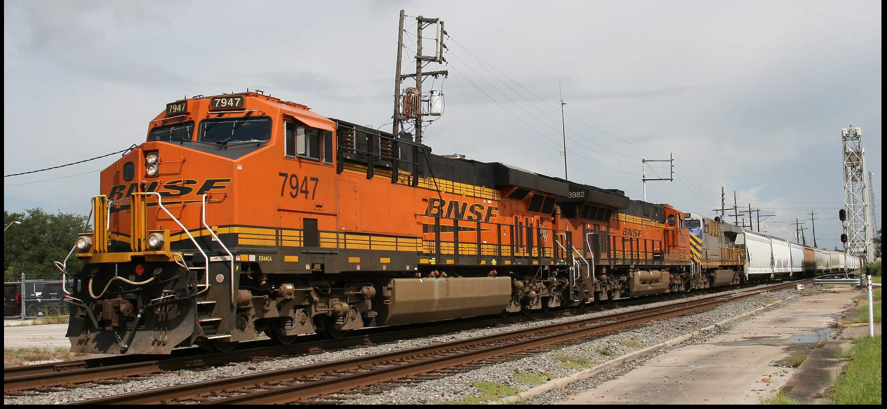 Puzzle 98 pièces BNSF Lafayette, LA to Temple, TX Train Jigidi