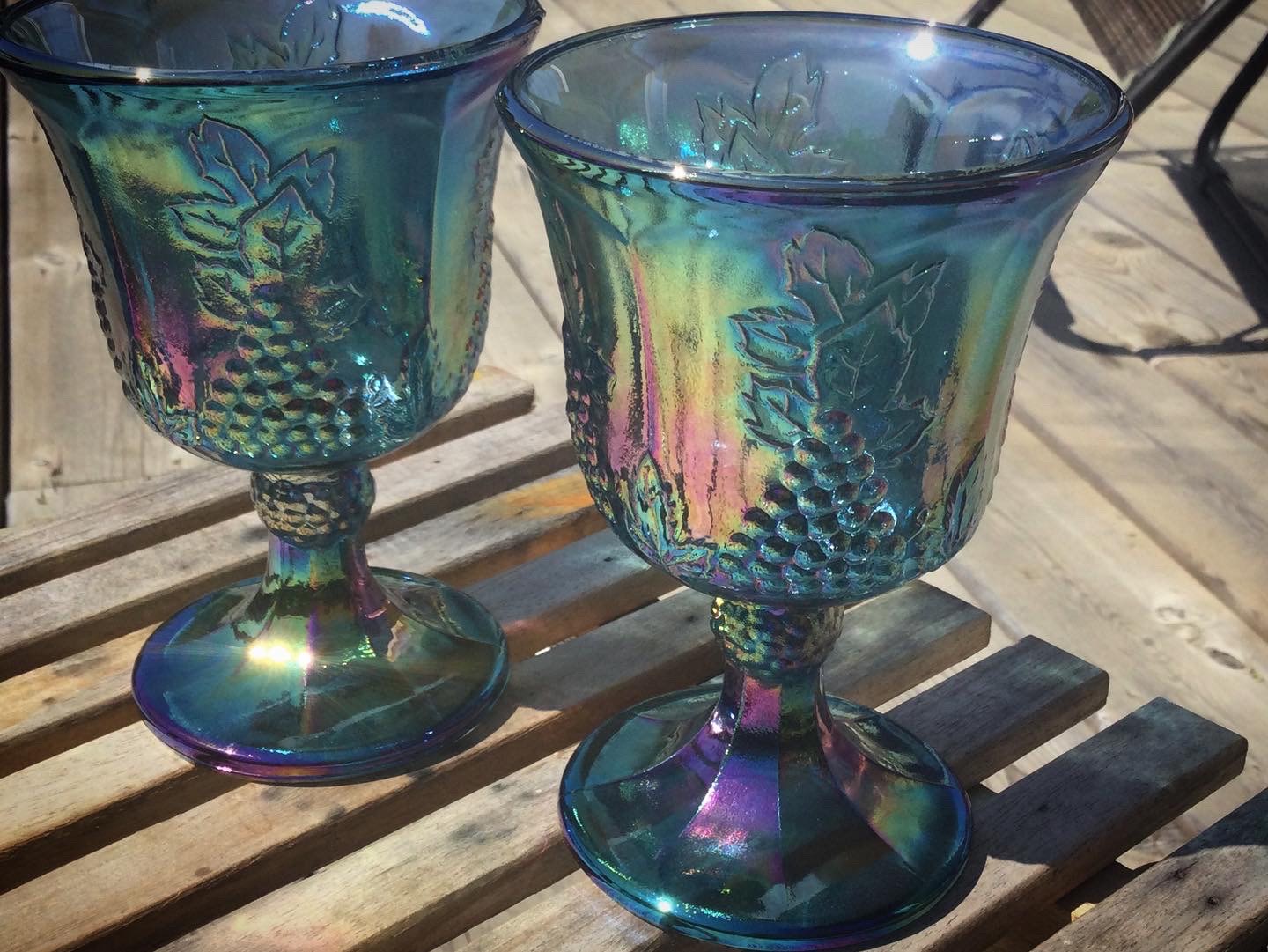 Solve Carnival Glass jigsaw puzzle online with 70 pieces