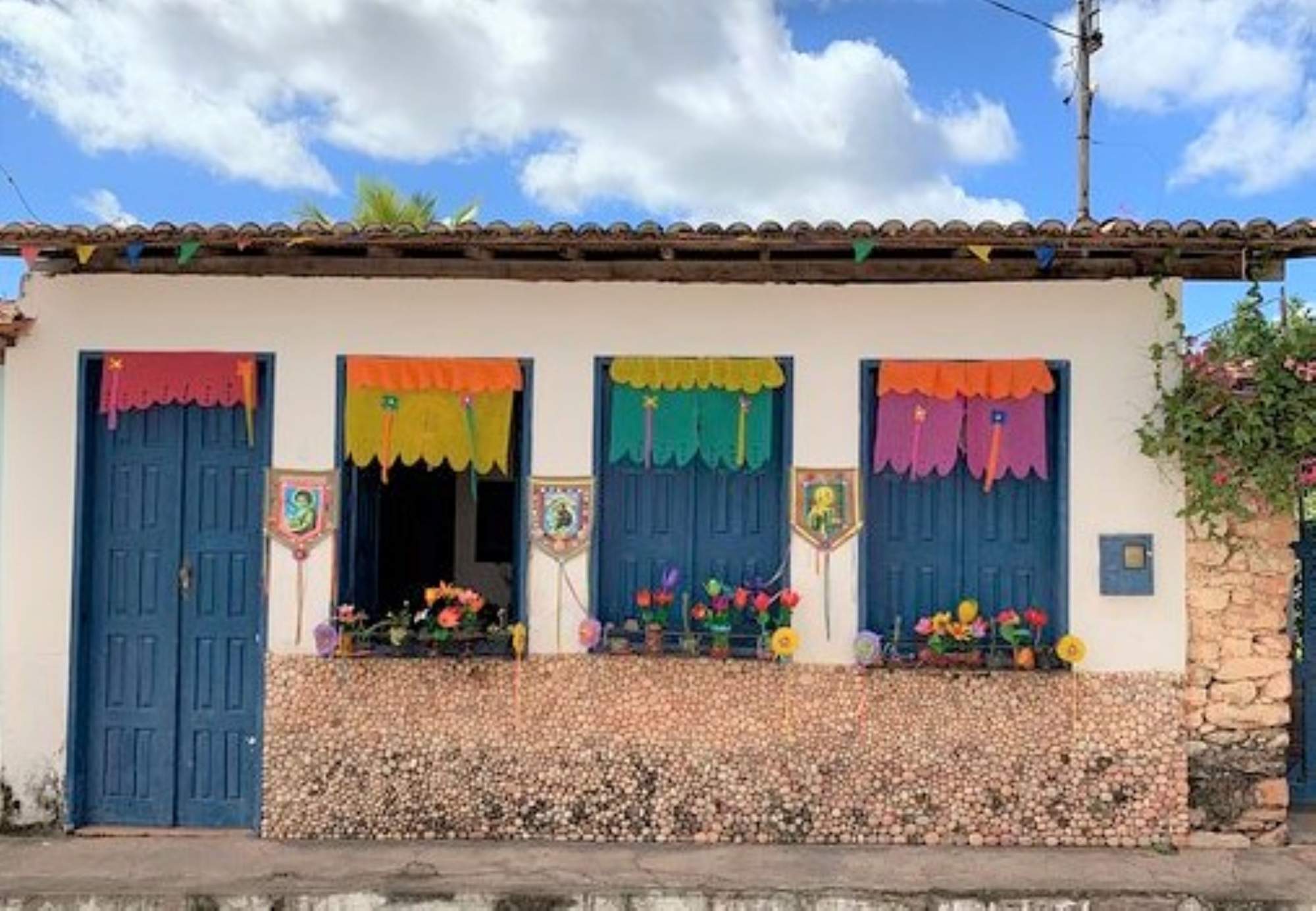 Solve IgatuBrasil jigsaw puzzle online with 300 pieces