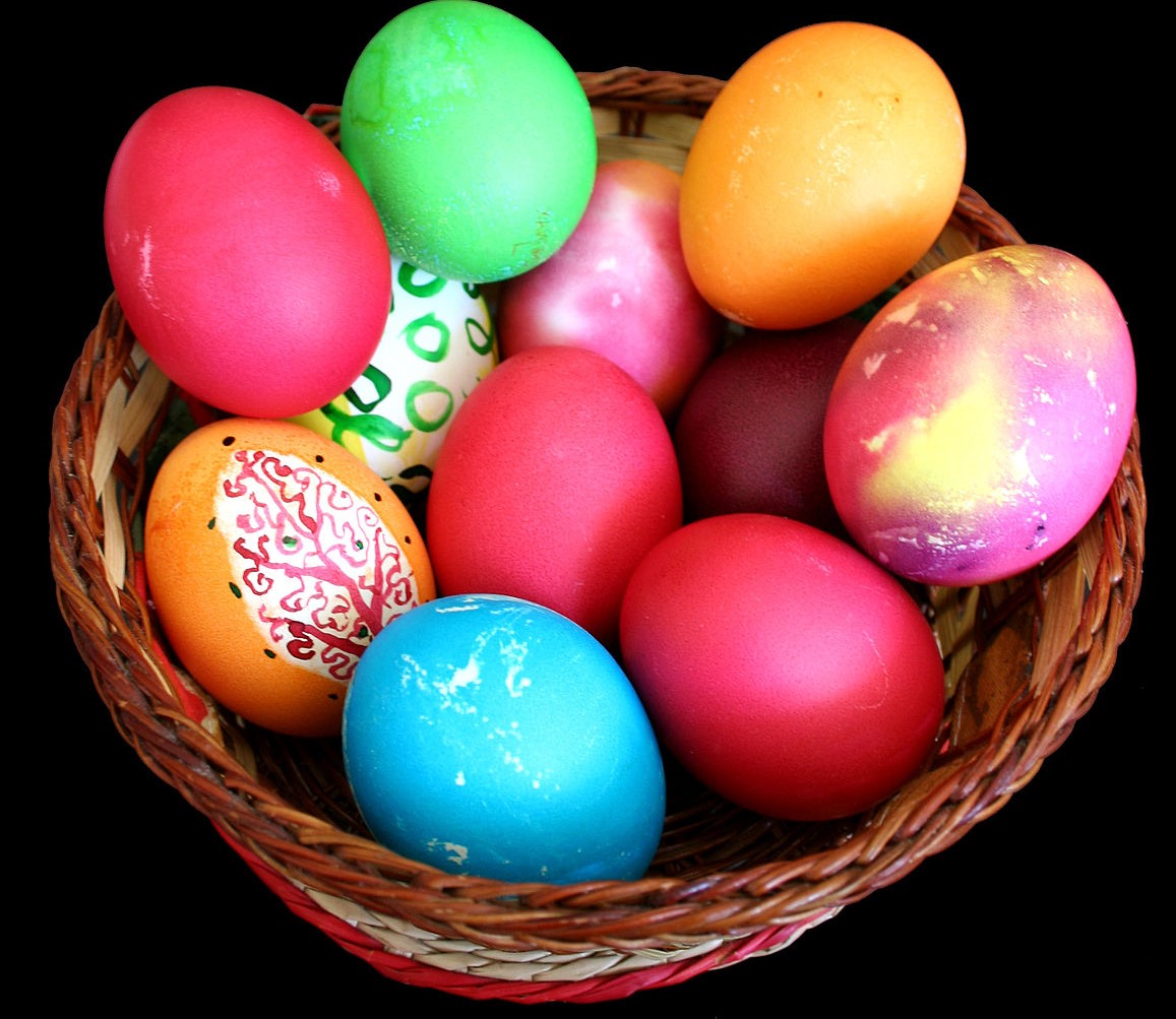 Solve Easter jigsaw puzzle online with 270 pieces