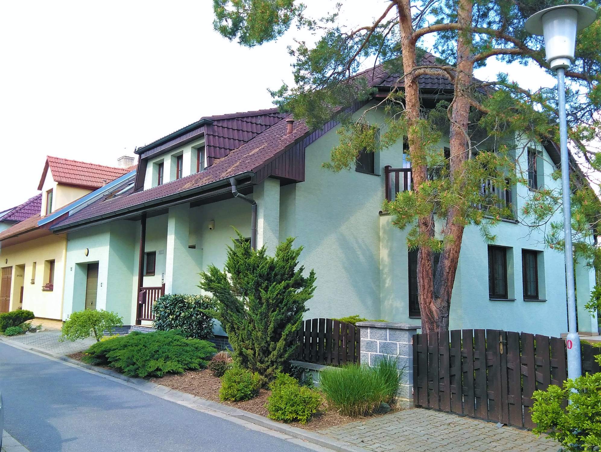 Solve Staré Město 23 jigsaw puzzle online with 300 pieces