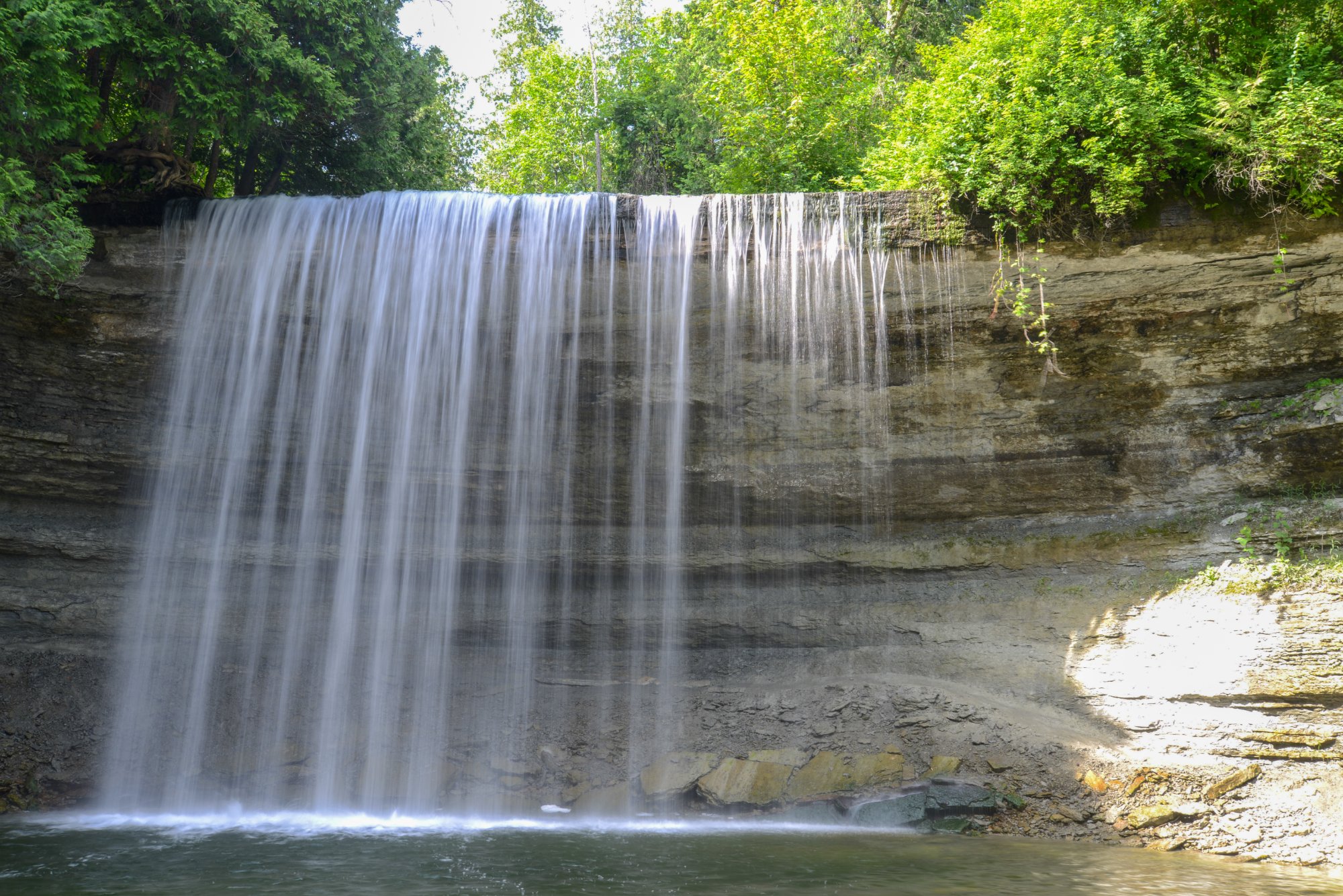 Solve Bridal Falls jigsaw puzzle online with 150 pieces