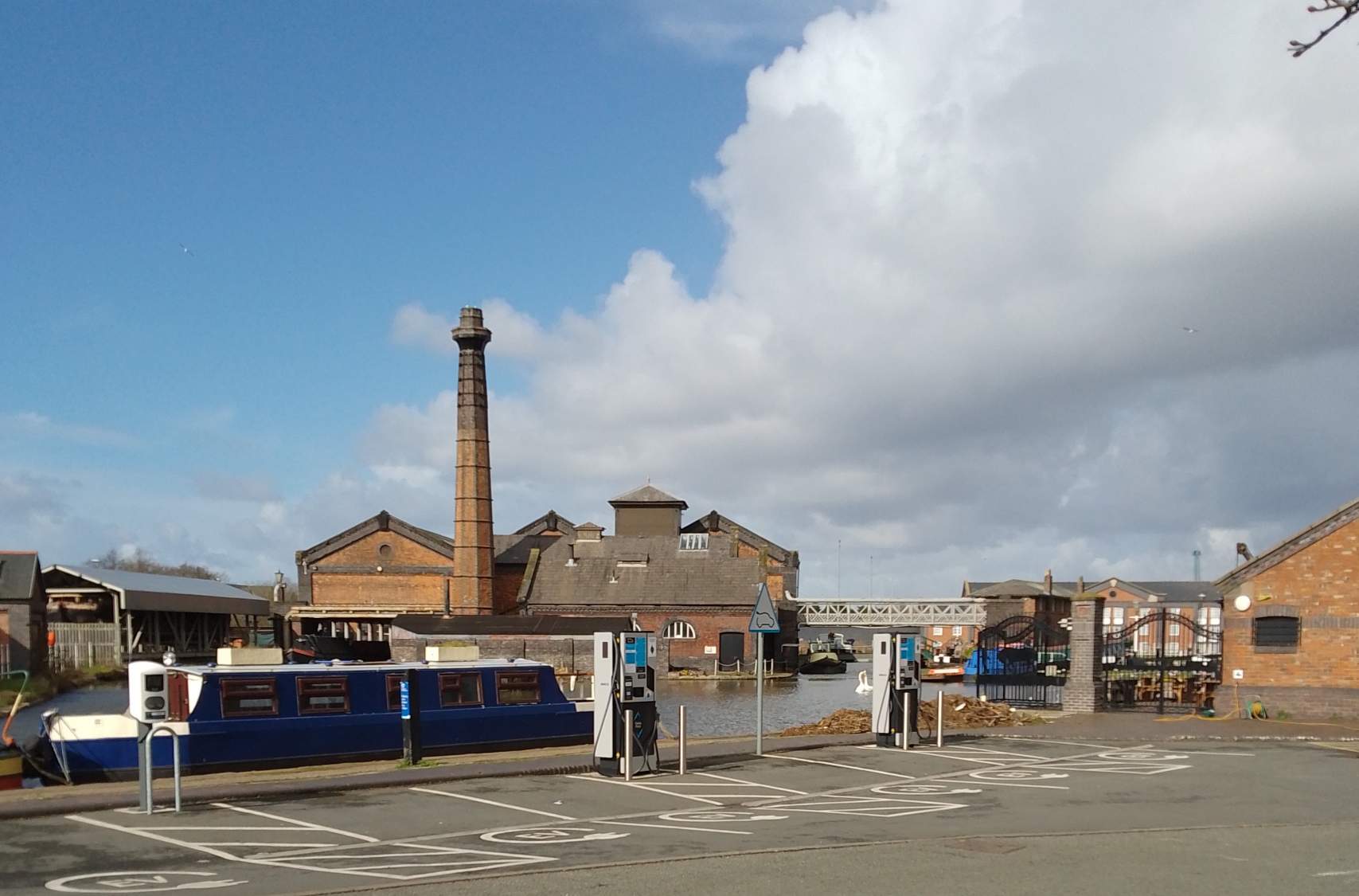 Solve Boat Museum Ellesmere Port. jigsaw puzzle online with 126 pieces