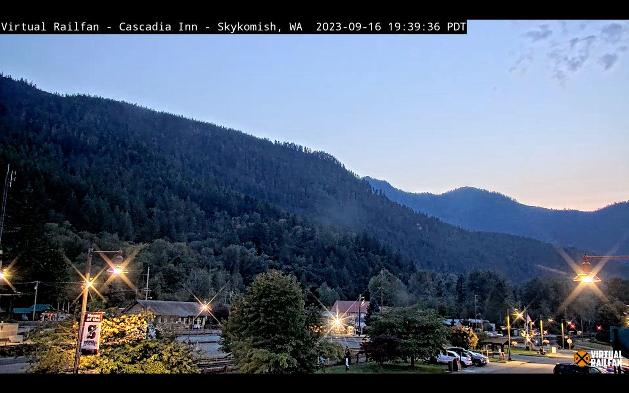 Solve Skykomish Washington Sunset. Sept 2023 jigsaw puzzle online with