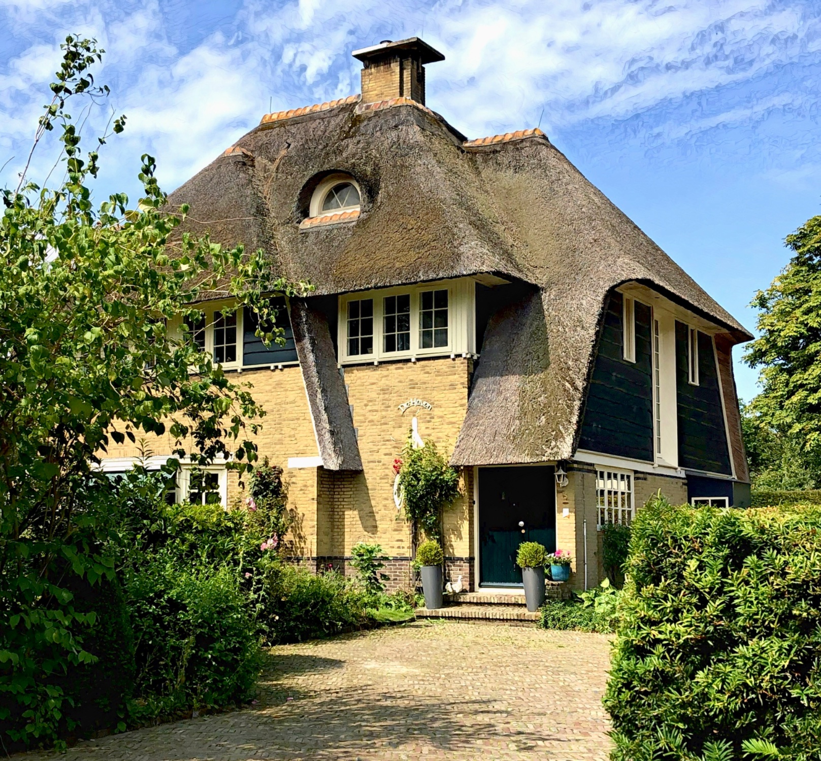 Solve Smerp jigsaw puzzle online with 306 pieces