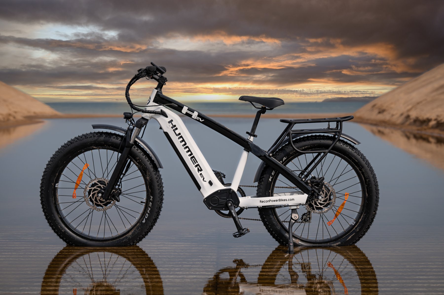 Jigsaw Puzzle | 54 pieces | GMC Hummer EV AWD E-bike | Jigidi