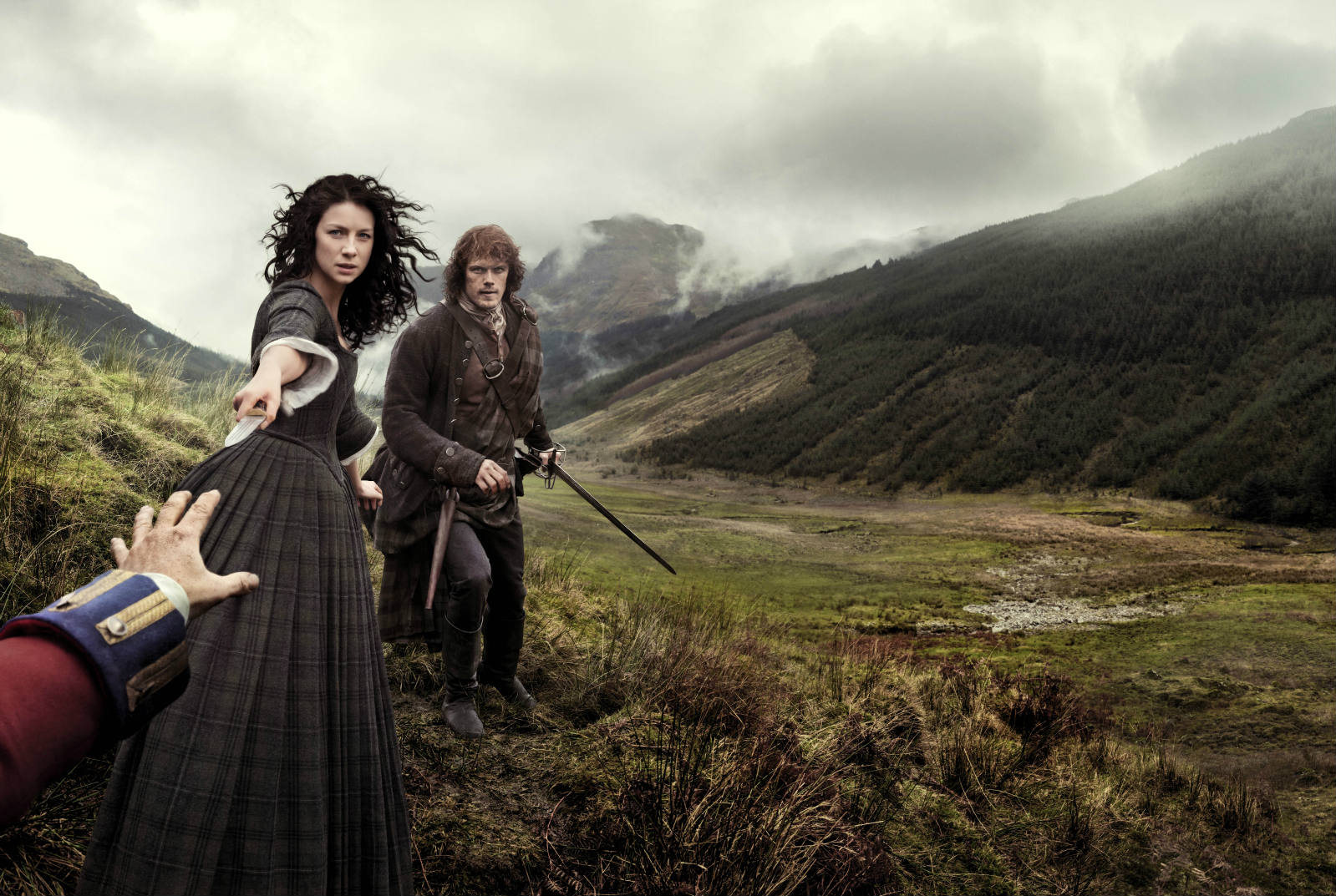Solve Outlander, Season 1 Part 2 - Very Large jigsaw puzzle online with 260 pieces