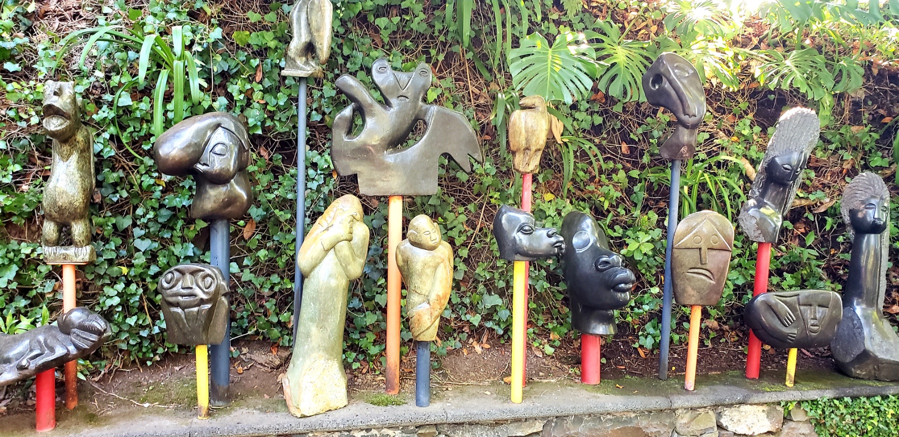 Solve Objects Solve Art Objects jigsaw puzzle online with 36 pieces