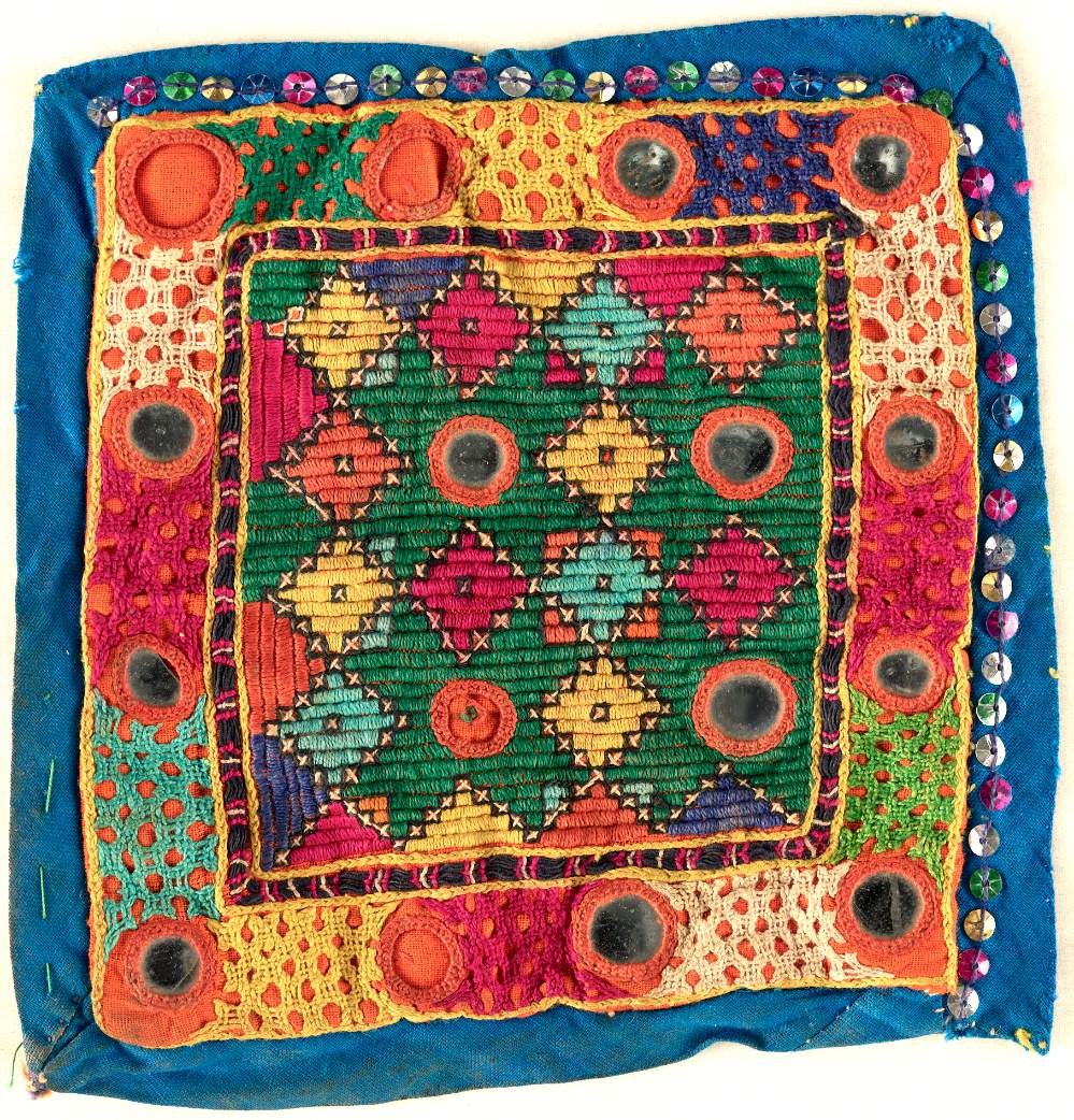 Solve Bohche, Pakistan; Sindh; Culture Maru Meghval, c. 1975 jigsaw