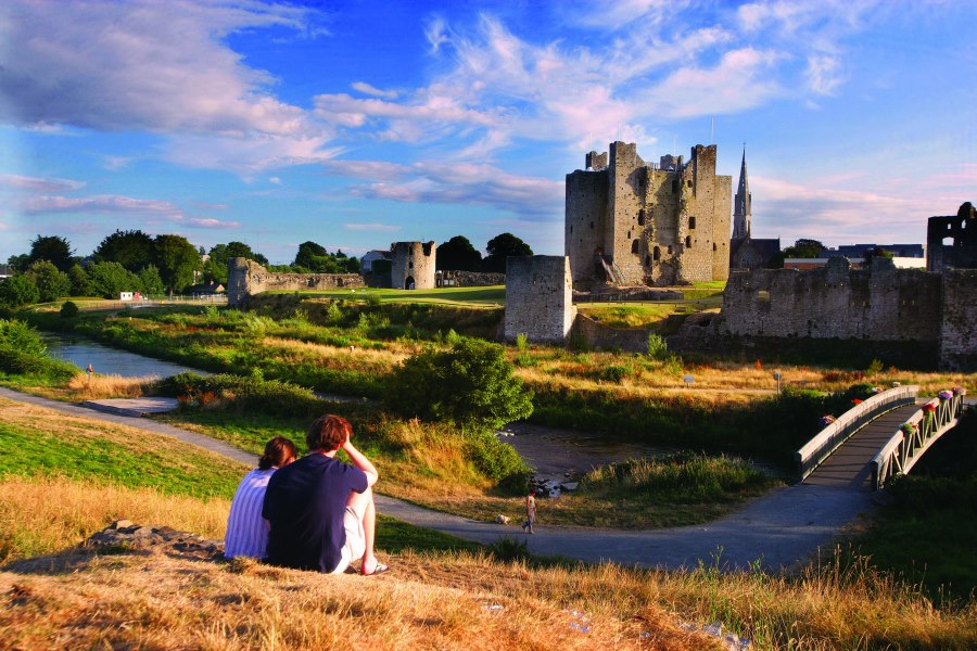 Solve Trim CastleCounty Meath jigsaw puzzle online with 150 pieces