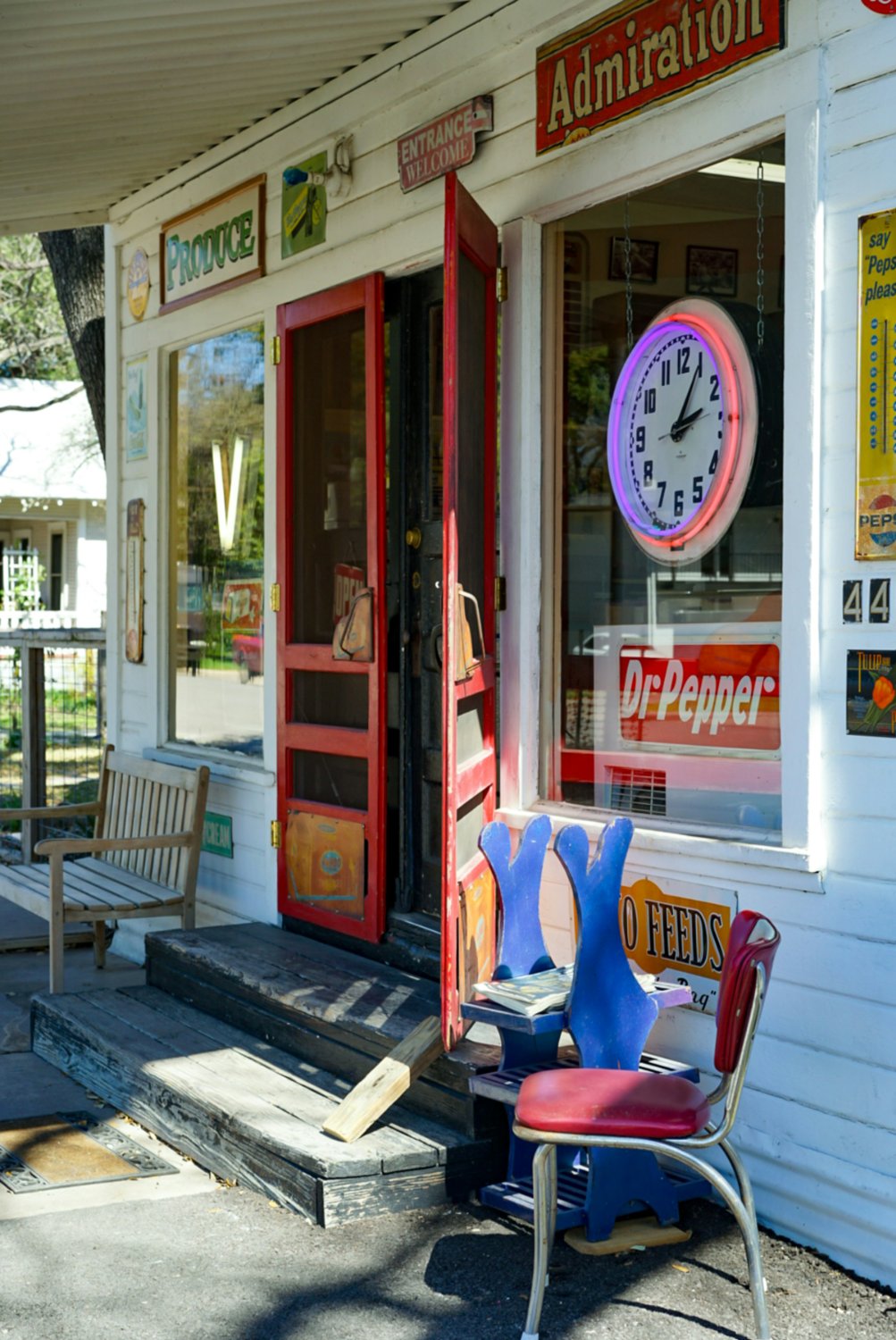 Visit The Rimous Store Solve Country store. Reminds me of one I used to visit at lunch. jigsaw ...