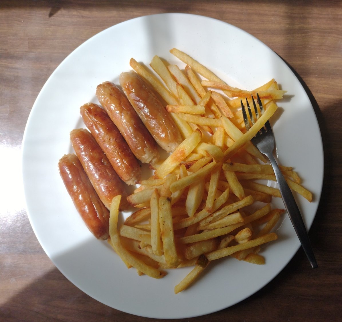 Solve Wobbly food Sausages and french fries jigsaw puzzle online with