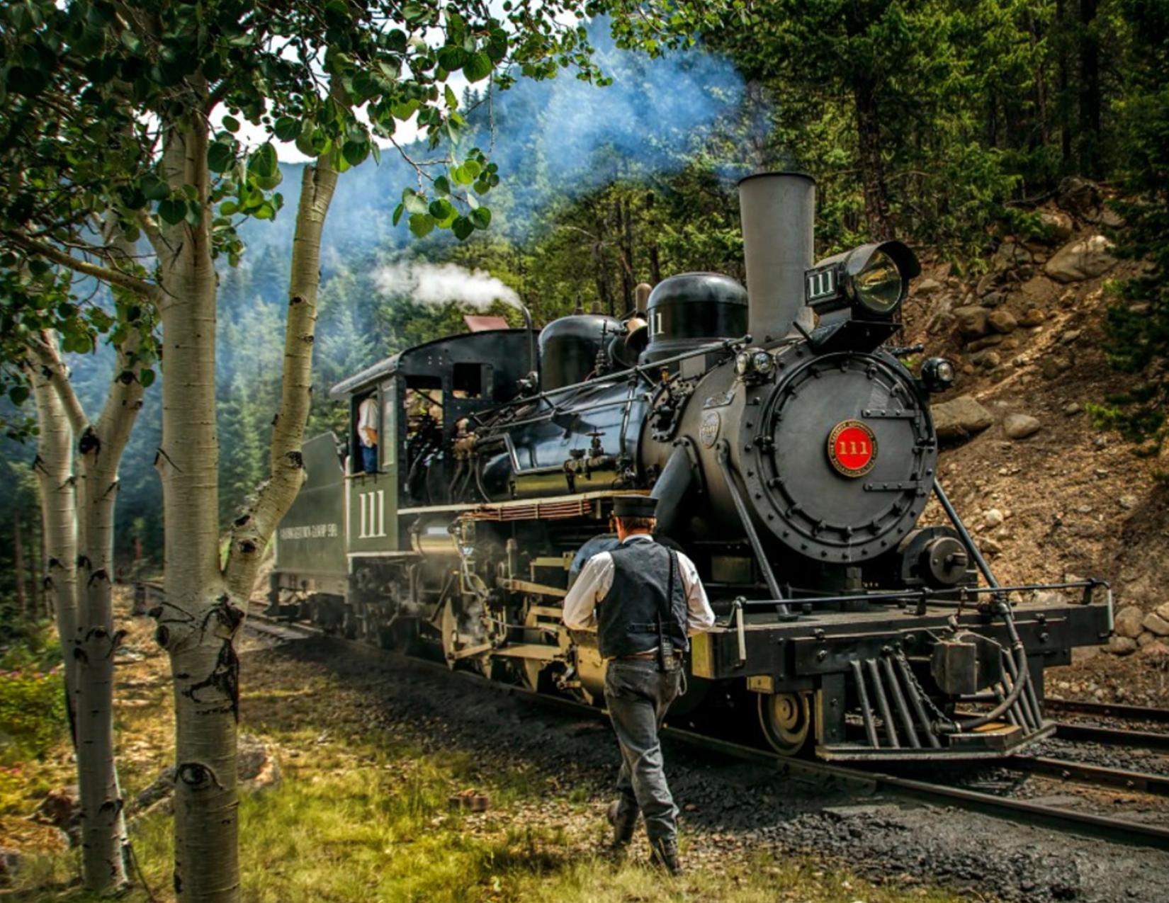 Solve Loop Steam Engine RR 111 jigsaw puzzle online with