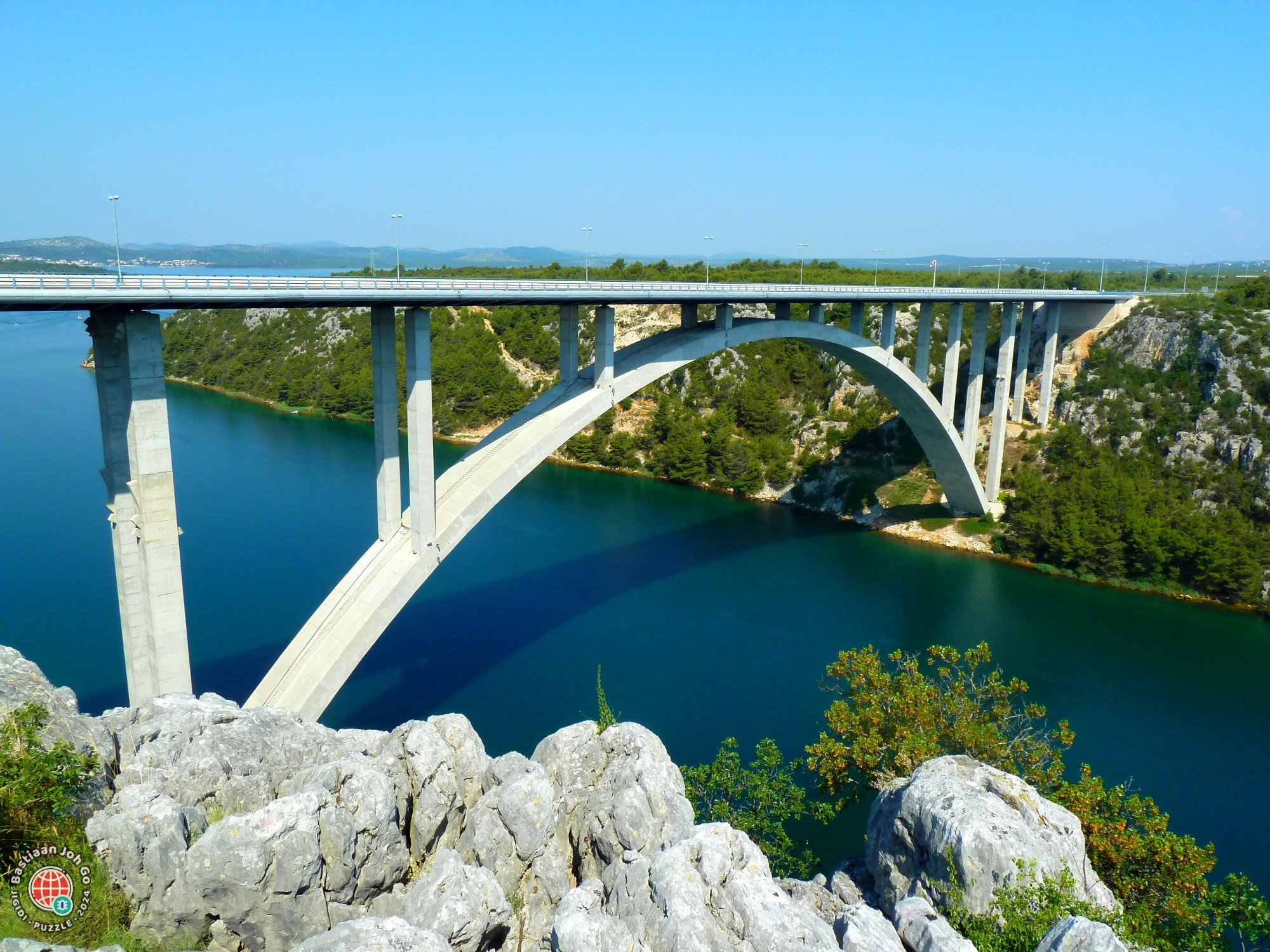 Solve Krka Brug Jigsaw Puzzle Online With 80 Pieces solve-krka-brug-jigsaw-puzzle-online-with-80-pieces