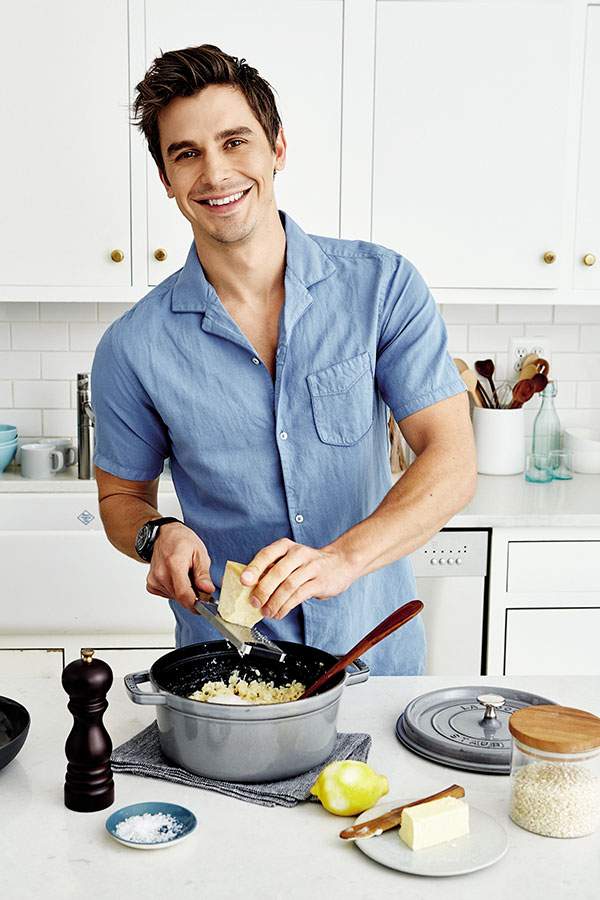 Solve Antoni Porowski can Spice up Your Recipes jigsaw puzzle online ...