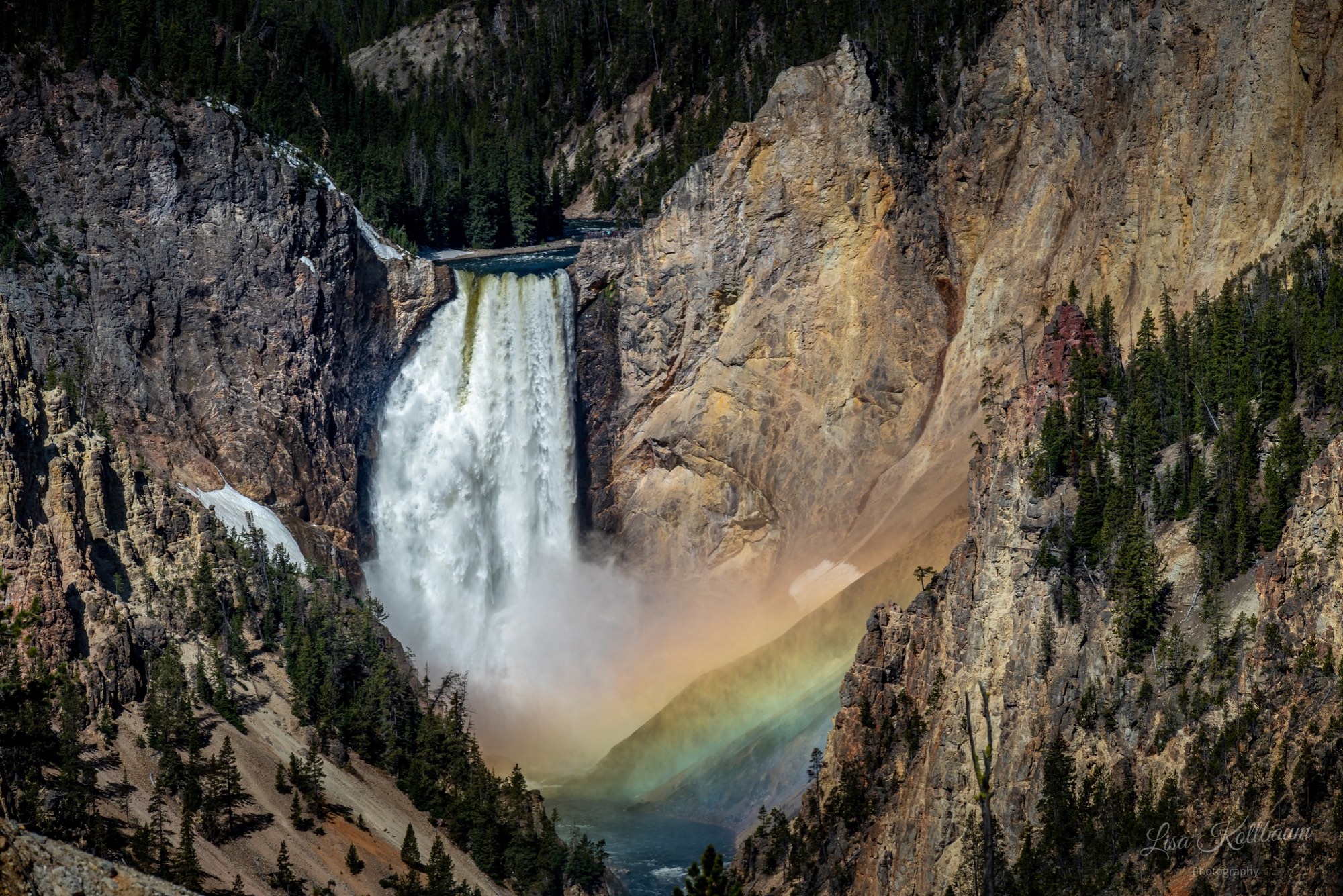 Solve Rainbow spray at Artist Point, Yellowstone jigsaw puzzle online