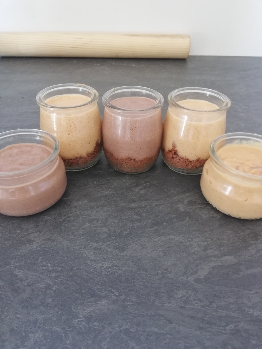 Solve Cheats cheescake jigsaw puzzle online with 165 pieces