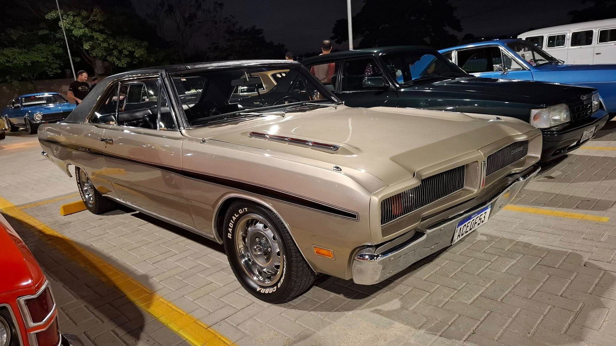 Solve DODGE Charger R/T jigsaw puzzle online with 198 pieces Solve DODGE Charger R/T jigsaw puzzle online with 198 pieces