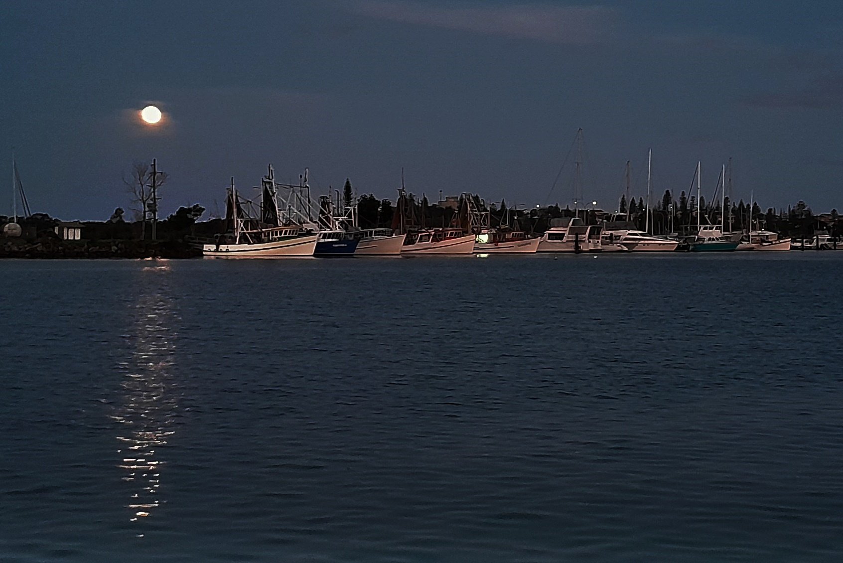 Jigsaw Puzzle 70 pieces Staircase to the moon Jigidi