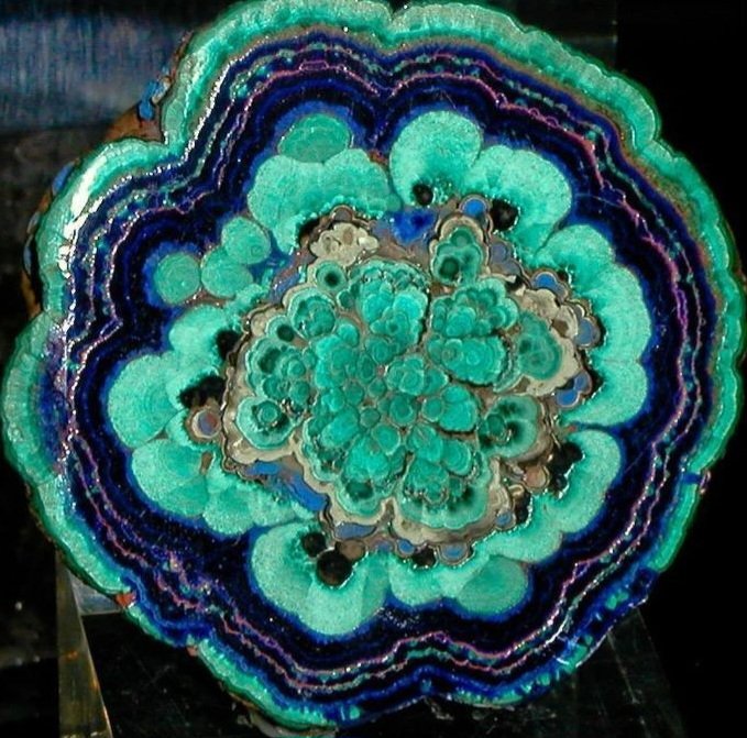 Solve Minerals jigsaw puzzle online with 49 pieces