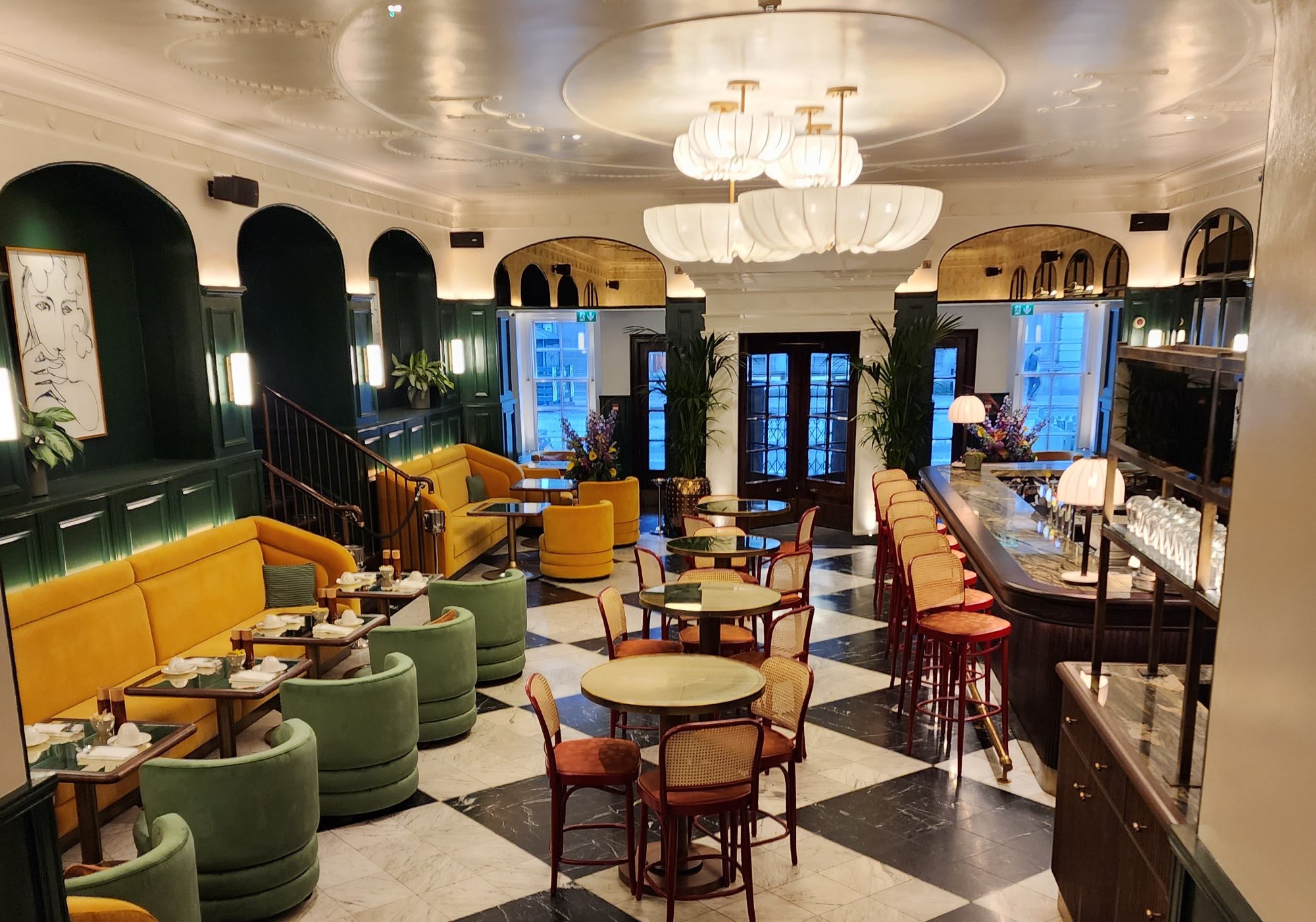 Solve The Printing Press Bar & Kitchen jigsaw puzzle online with 300 pieces