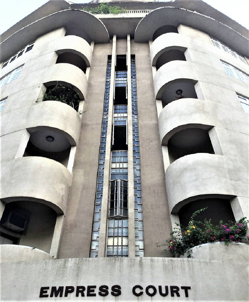Solve Art Deco Building, Empress Court . . . Mumbai, India jigsaw ...