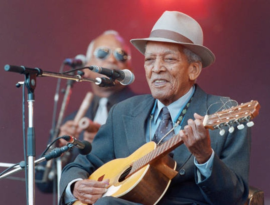 Compay Segundo Solve Compay Segundo ~ Compositore e musicista cubano jigsaw puzzle ...