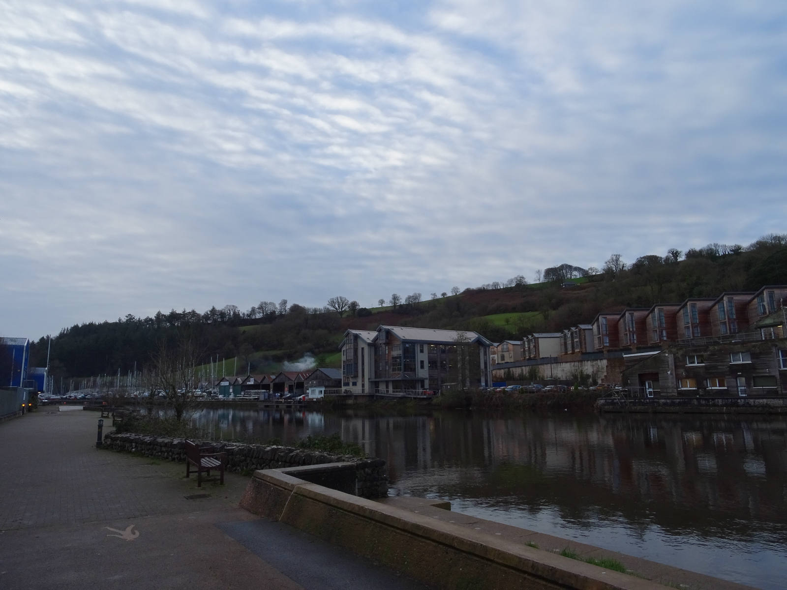 Solve Different definition jigsaw puzzle online with 540 pieces