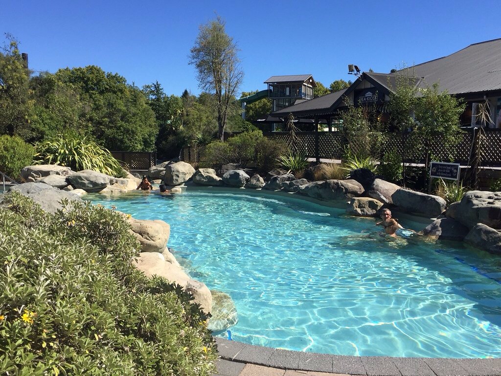 Solve Soak in the pools jigsaw puzzle online with 35 pieces