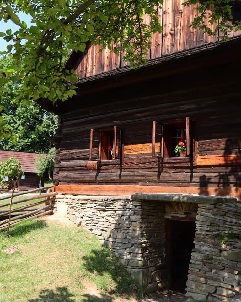 Solve Skanzen v Rožnově pod Radhoštěm Openair museum in Rožnov pod