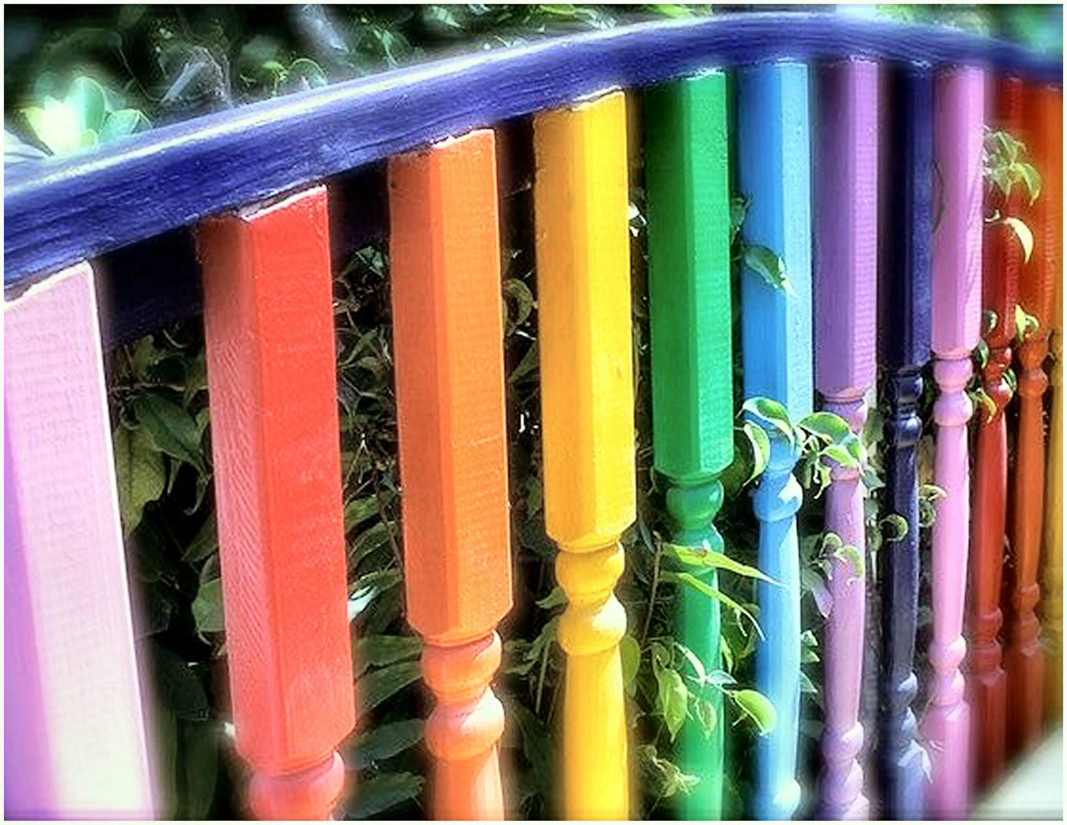 Raingow Railing Solve Rainbow Railing jigsaw puzzle online with 520 pieces