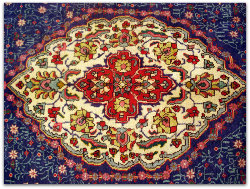 Solve Tabriz Persian Rug jigsaw puzzle online with 63 pieces