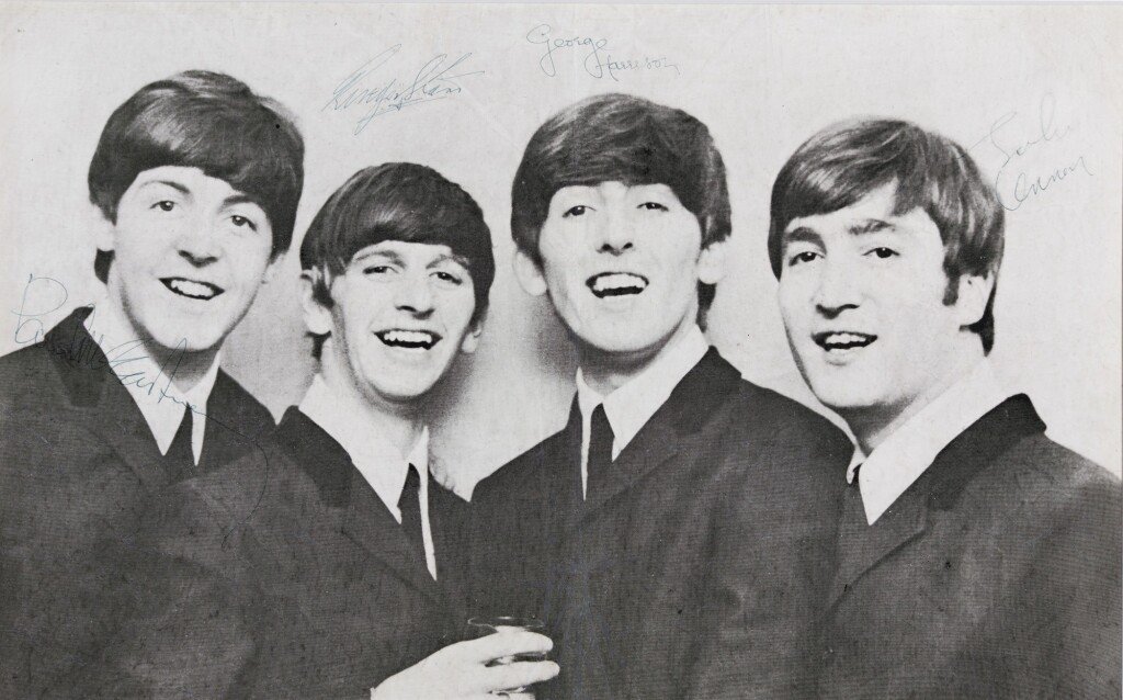 Solve CANT BUY ME LOVE 1964 jigsaw puzzle online with 24 pieces