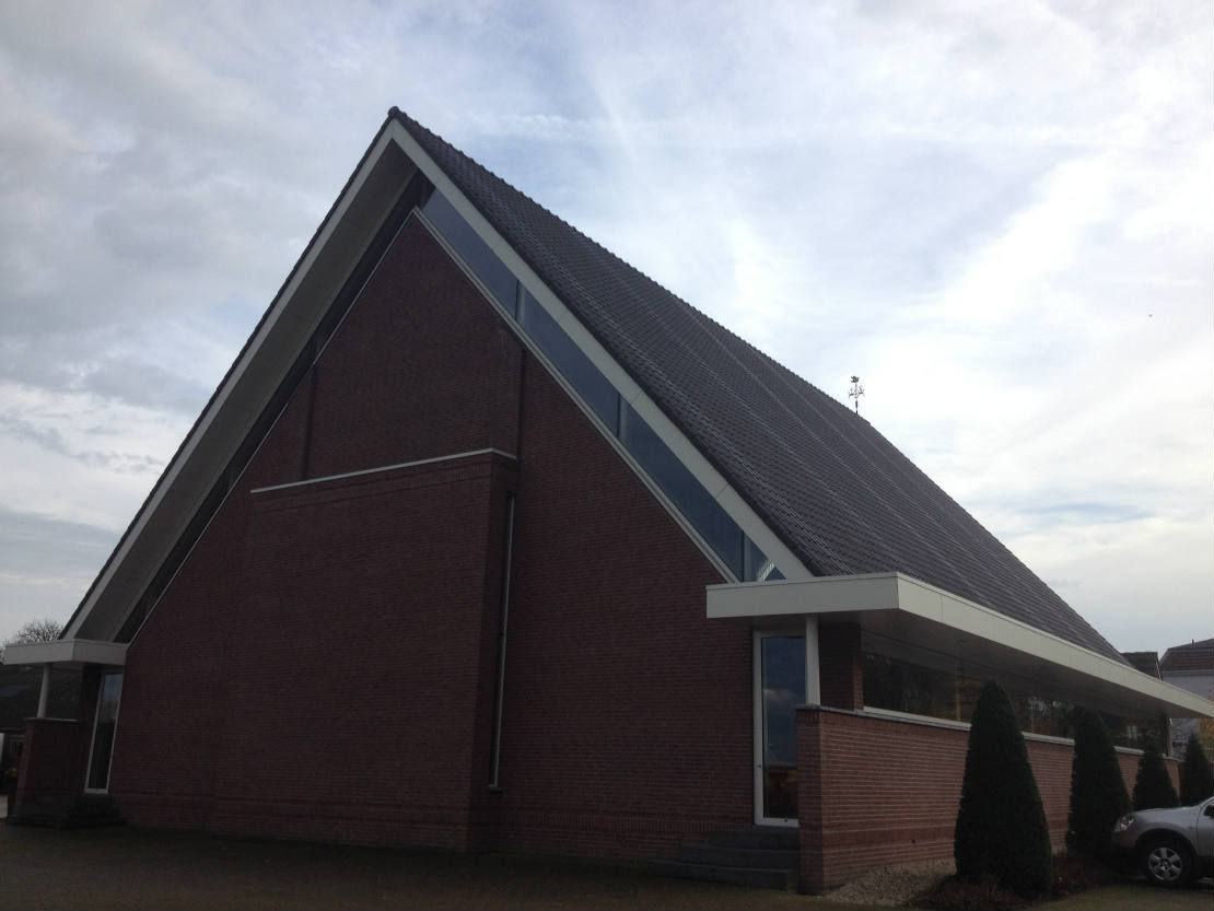 Solve 742 Christelijk Gereformeerde Kerk Noordeloos NL jigsaw puzzle