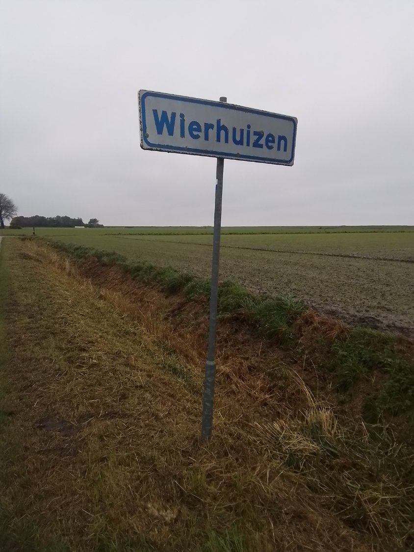 Solve Wierhuizen Groningen Netherlands jigsaw puzzle online with 12 pieces